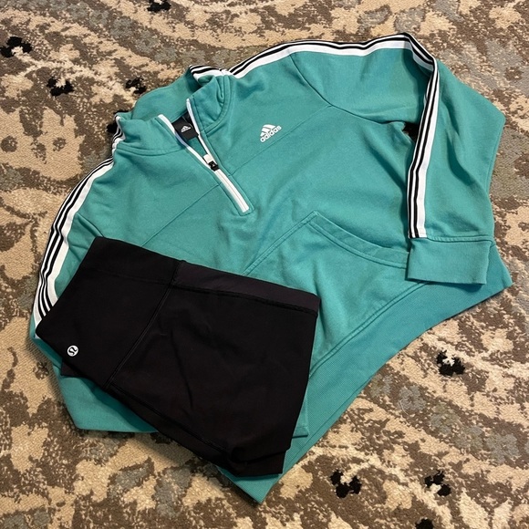 3/$25 Adidas Teal Blue White Pin Striped Pullover Size Medium - Picture 5 of 5